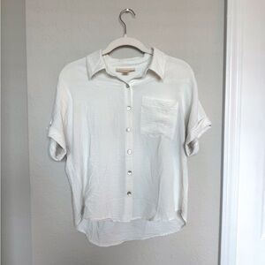 Monteau White Button-Up Blouse